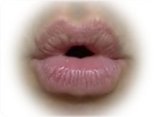 lip position for /ɔ/ mouth position for /ɔ/